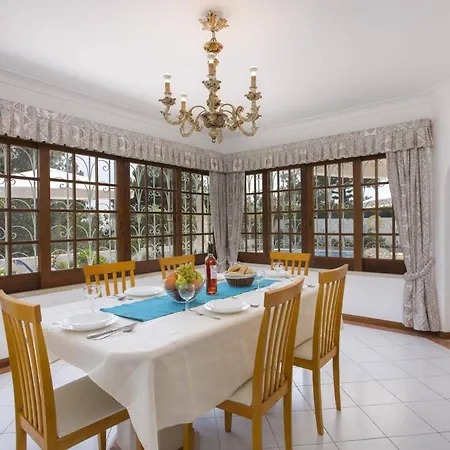 Elanor By * Albufeira